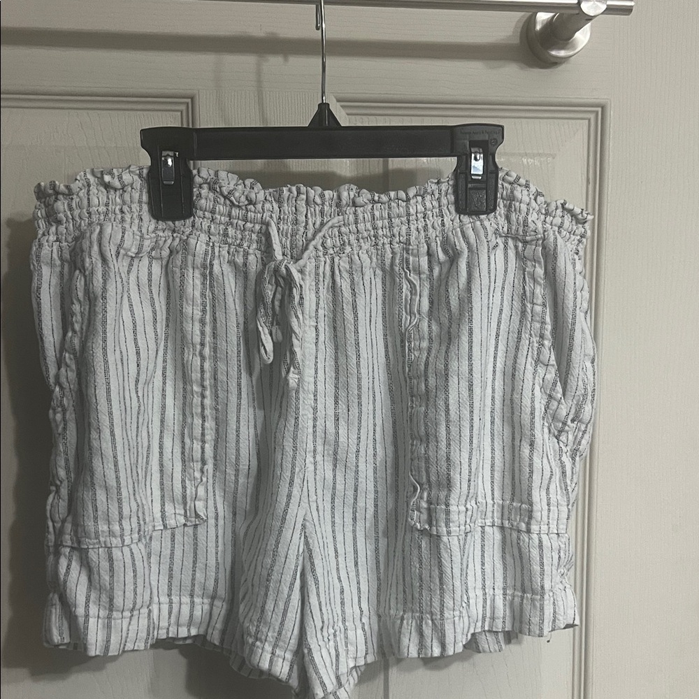 Time and Tru Black and White Striped Shorts